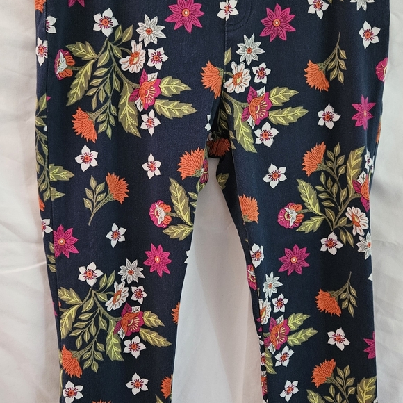 Time and Tru Floral Leggings - Black, Pink, Orange, Green - Picture 1 of 1